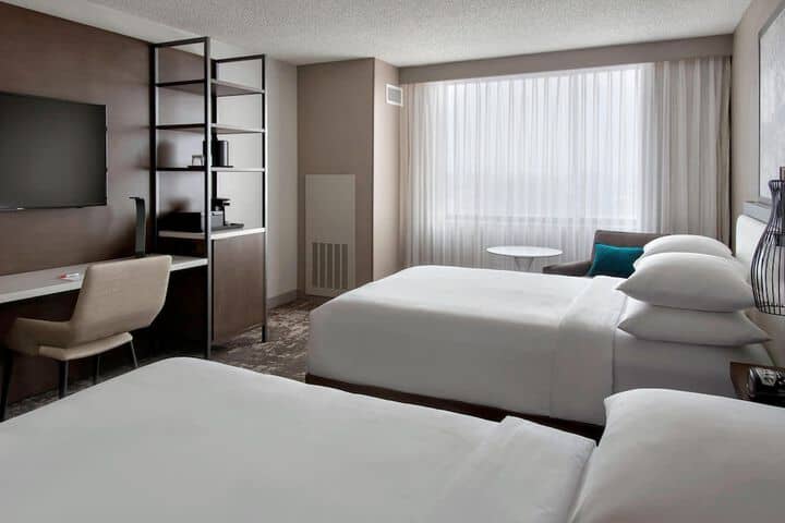 Room 8 of 42