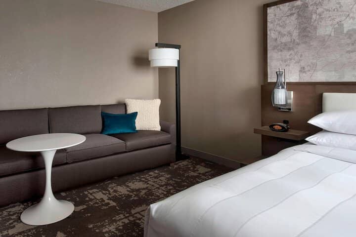 Room 7 of 42