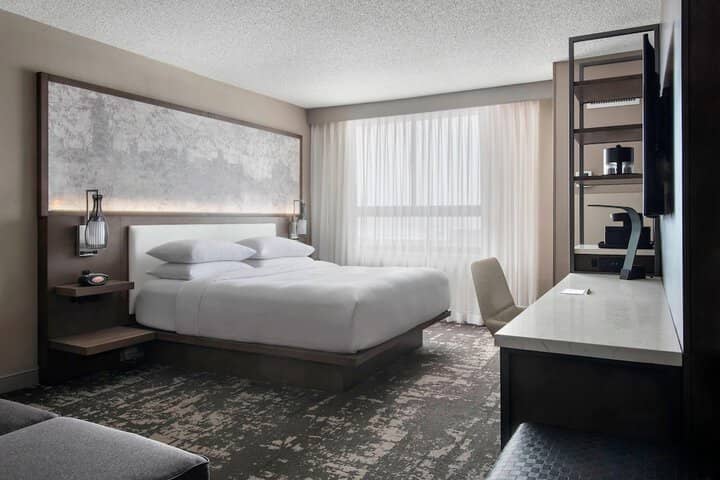 Room 5 of 42